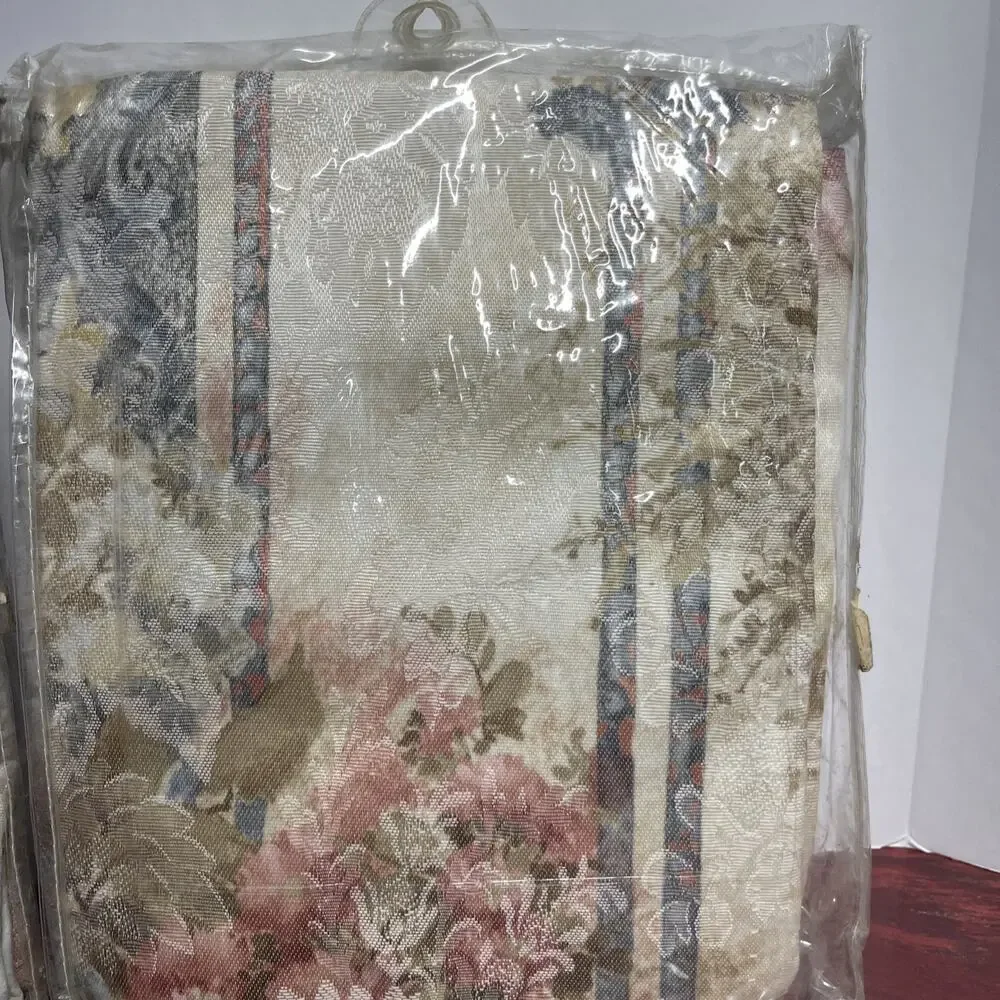 VTG JC Penney Home Collection Cascade Valance Duchess Print 84
